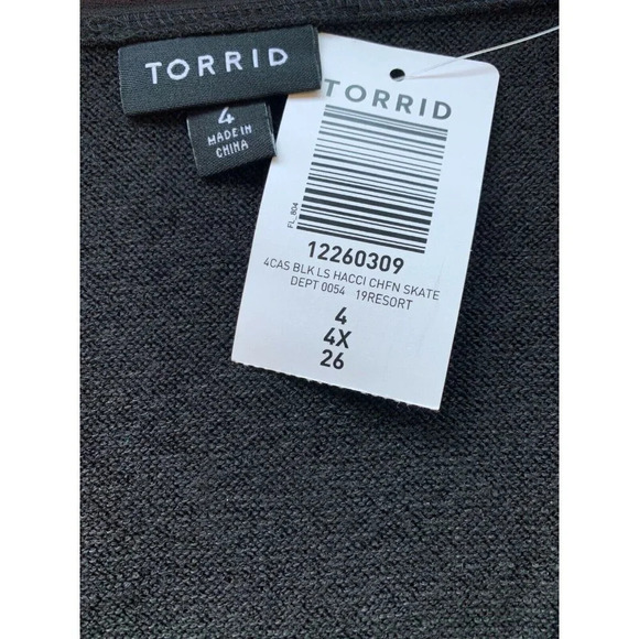 Torrid Plus 4 Black Hacci Sweater Knit Bell Sleeve Skater Long Sleeve Midi Dress - Picture 7 of 7